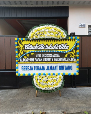 Papan Bunga Duka di Mumbulsari