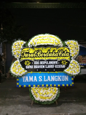 Papan Bunga Duka di Mumbulsari